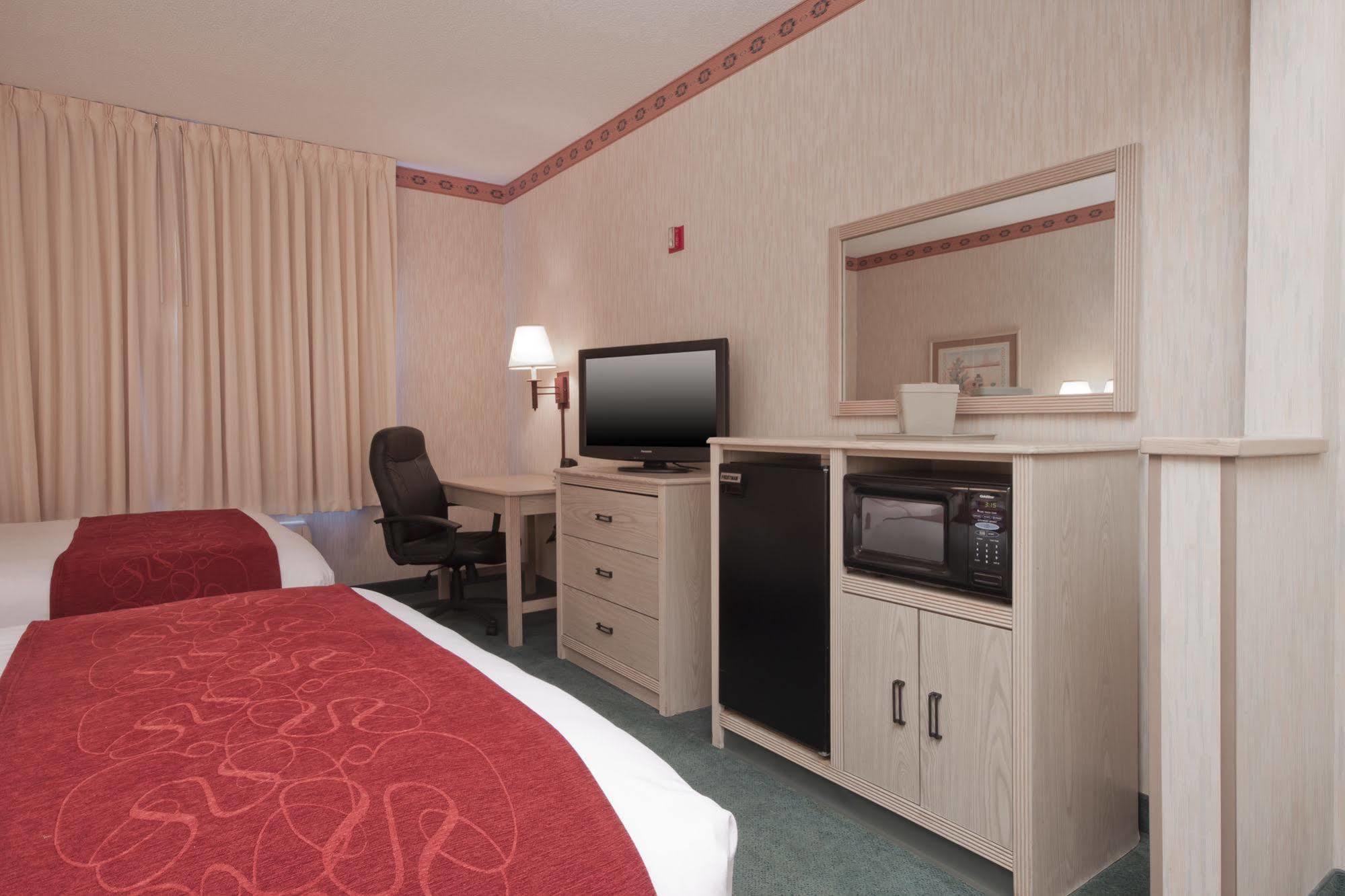 Hotel Comfort Sports Complex 2*